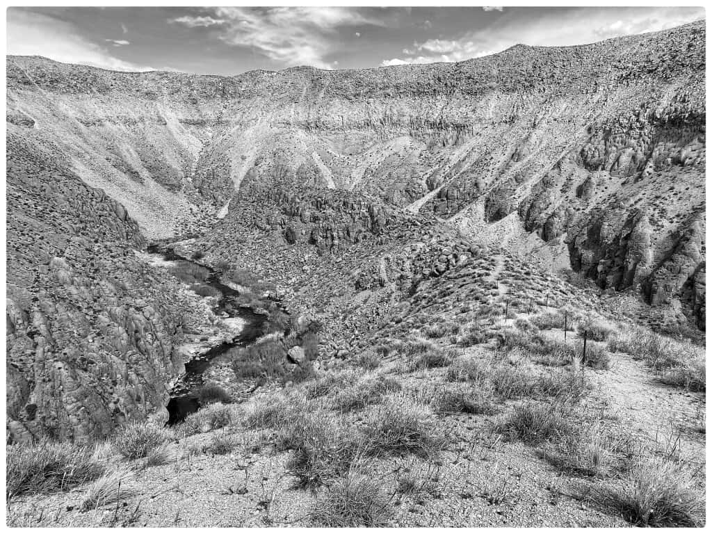 Tenkara Pocket Water in the Eastern Sierra Nevada Mountains