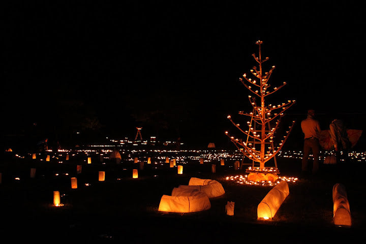 Remembering earthquake and tsunami victims 10,000 candles